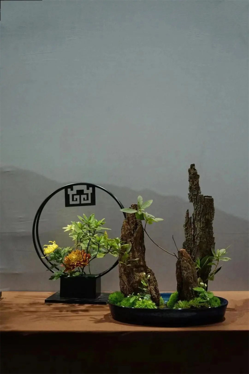 【采薇專欄】傳統(tǒng)插花要破圈兒？17個(gè)流派、名師的200個(gè)作品點(diǎn)亮南京“最美花展”